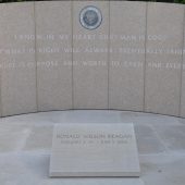  Reagan Library